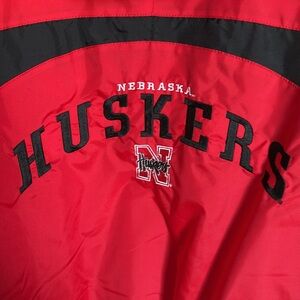 Husker zip up jacket with hood and pockets